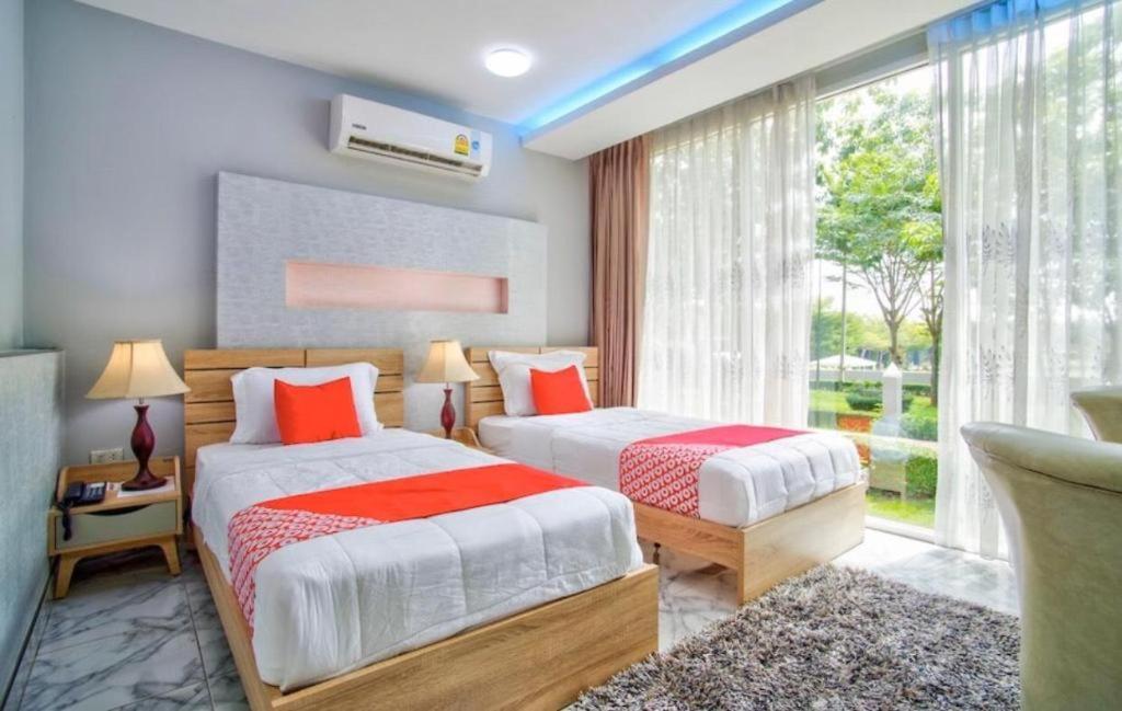 Thaiasia Goldensea Resort Phra Nakhon Si Ayutthaya Buitenkant foto