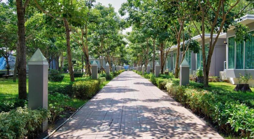 Thaiasia Goldensea Resort Phra Nakhon Si Ayutthaya Buitenkant foto